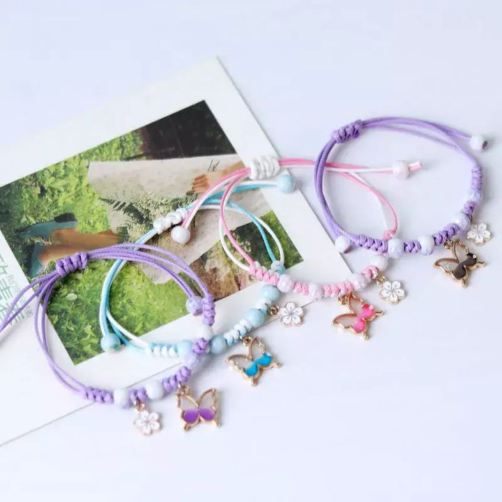 Animal shapes rounded necklace with adorable zinc alloy charms