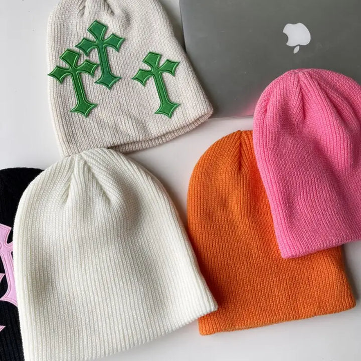 Y2k cross beanie – essential streetwear