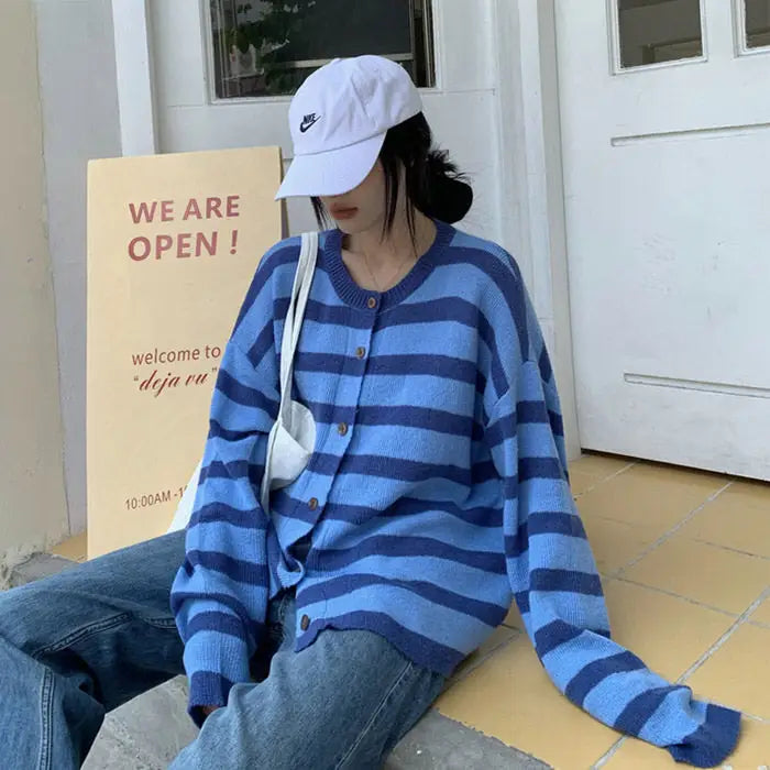 Y2k full zip jacket for stylish comfort and versatility - cardigan