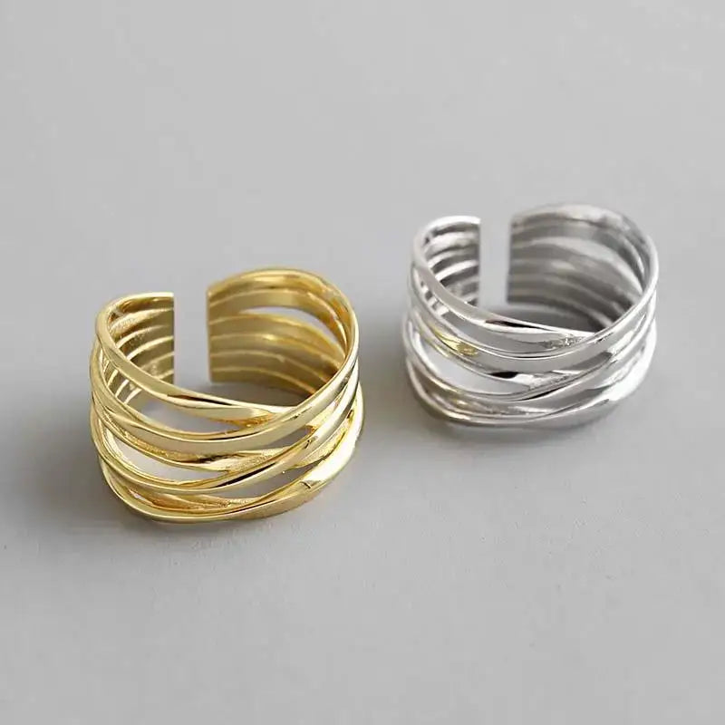 Bold geometric zinc alloy rings that attract attention