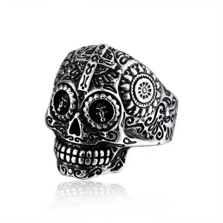 Y2k carved temple skull ring in durable titanium steel - rings