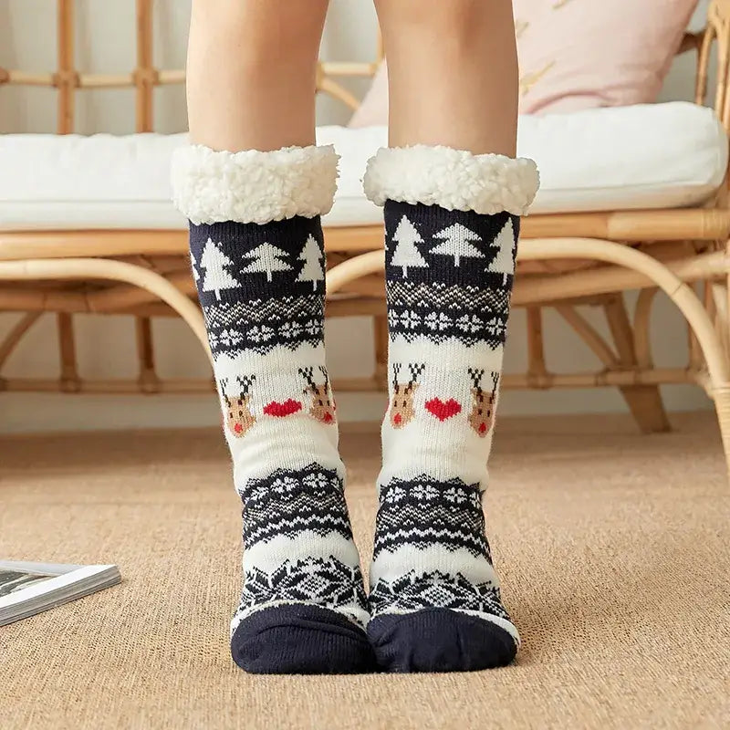 Fluffy y2k christmas socks for ultimate comfort and warmth - love deer navy blue / one size