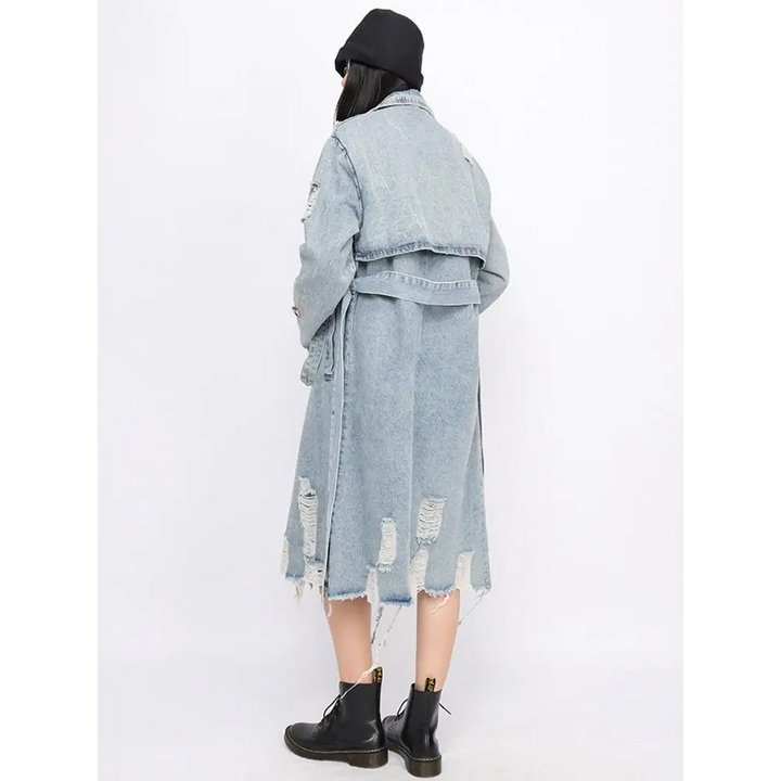 Light-wash denim coat with wide lapel collar for laid-back style