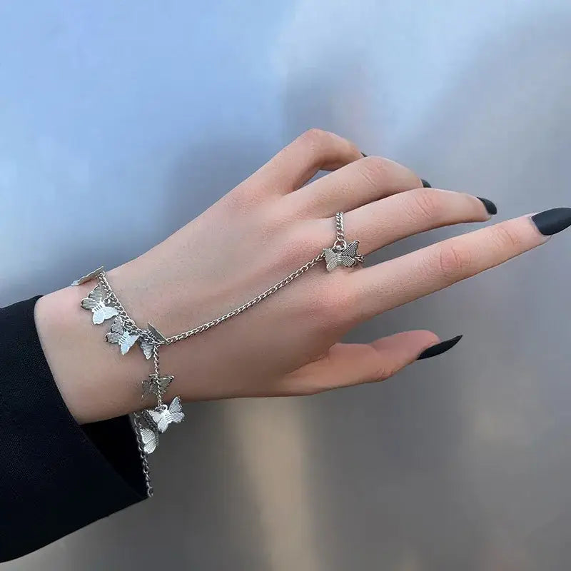 Geometric punk rings set with y2k wrist chain for trendy styling - 5