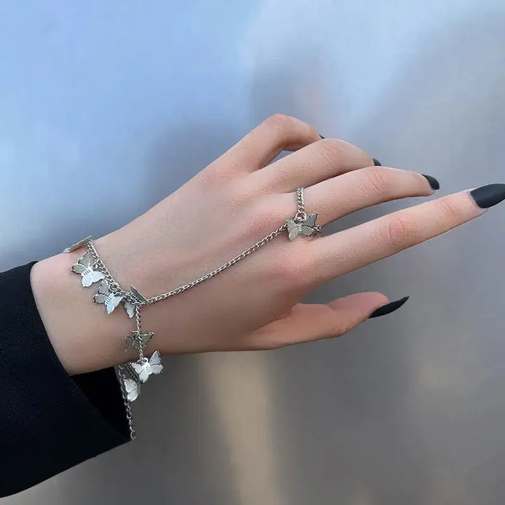 Geometric punk rings set with y2k wrist chain for trendy styling - 5