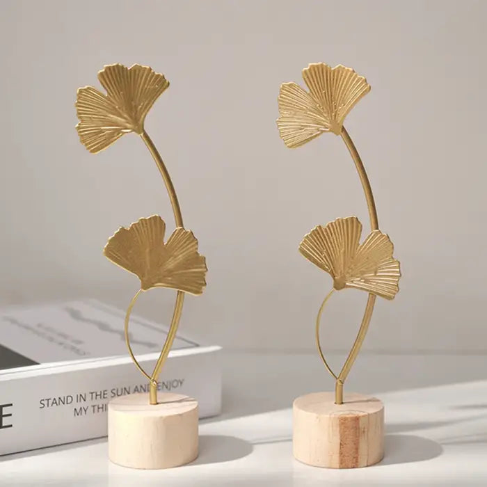 Gold leaf room decor ornament for aesthetic spaces