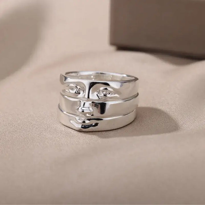 Luxurious stainless steel ring for style and sophistication - silver / 7 - rings