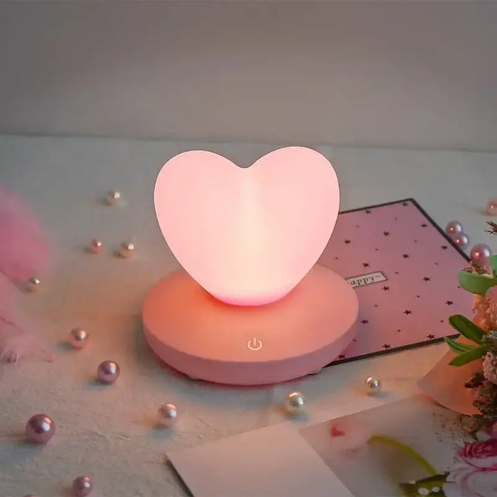 Y2k decor collection featuring heart lamp and led clips