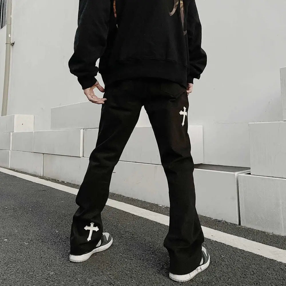 Men’s y2k jeans with a cross for unique streetwear style