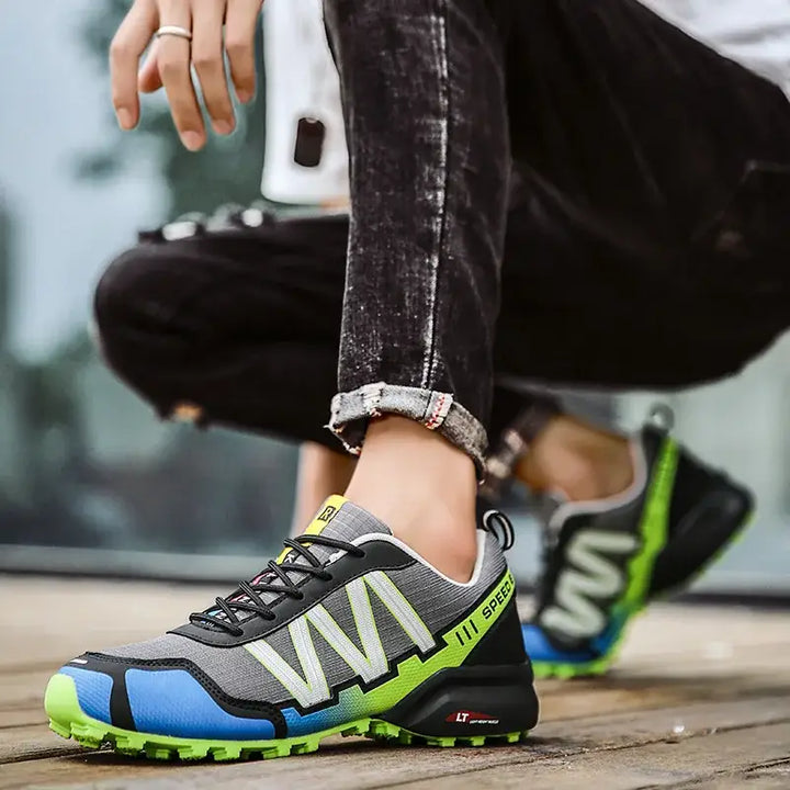 V y2k striped jogging sneakers with breathable mesh upper