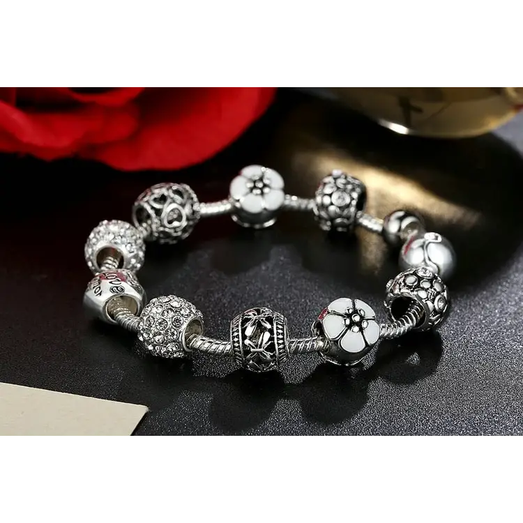 Flower silver plated necklace with zinc alloy and crystal accents