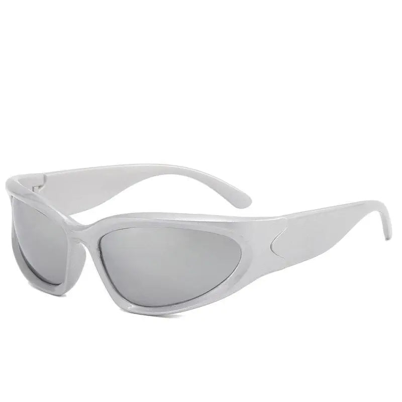 Gorpcore y2k glasses with silver metal bridge - white