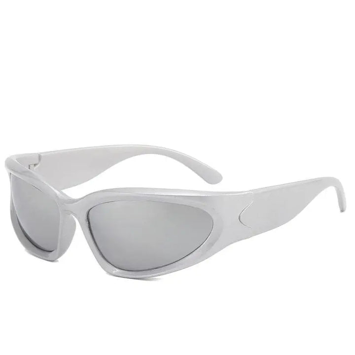 Gorpcore y2k glasses with silver metal bridge - white