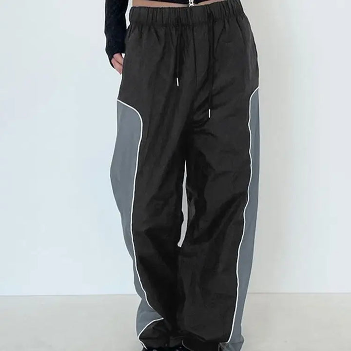 Side stripe y2k parachute pants - s