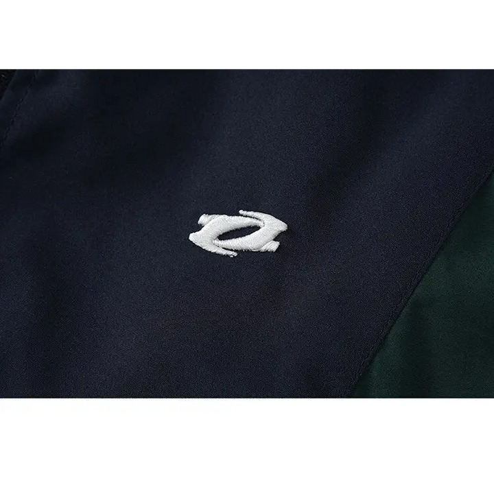 Y2k windbreaker jacket: combining past and present - jackets