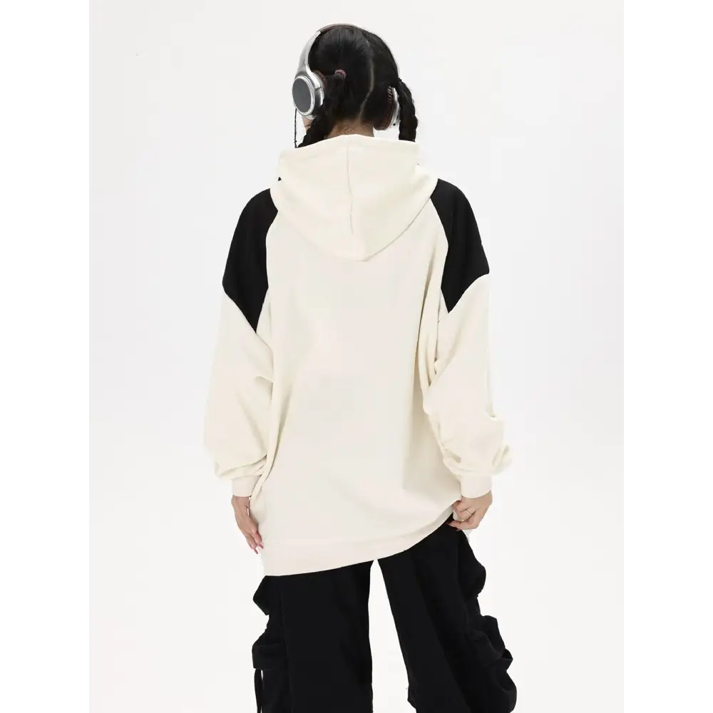 Retro sports hoodie - must-have item for avant-garde fashion - hoodies