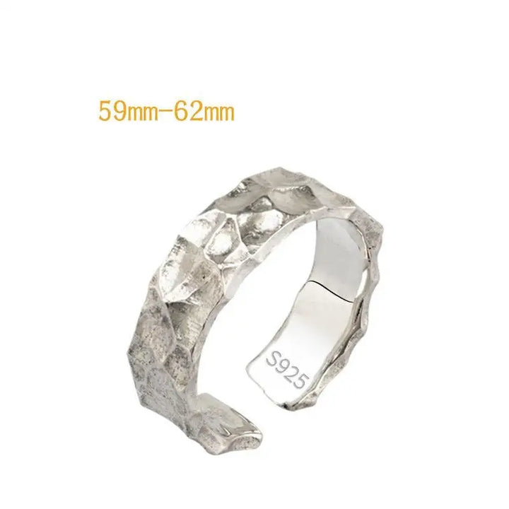 Thai romanian carved ring in silver vintage y2k style - white m code - rings