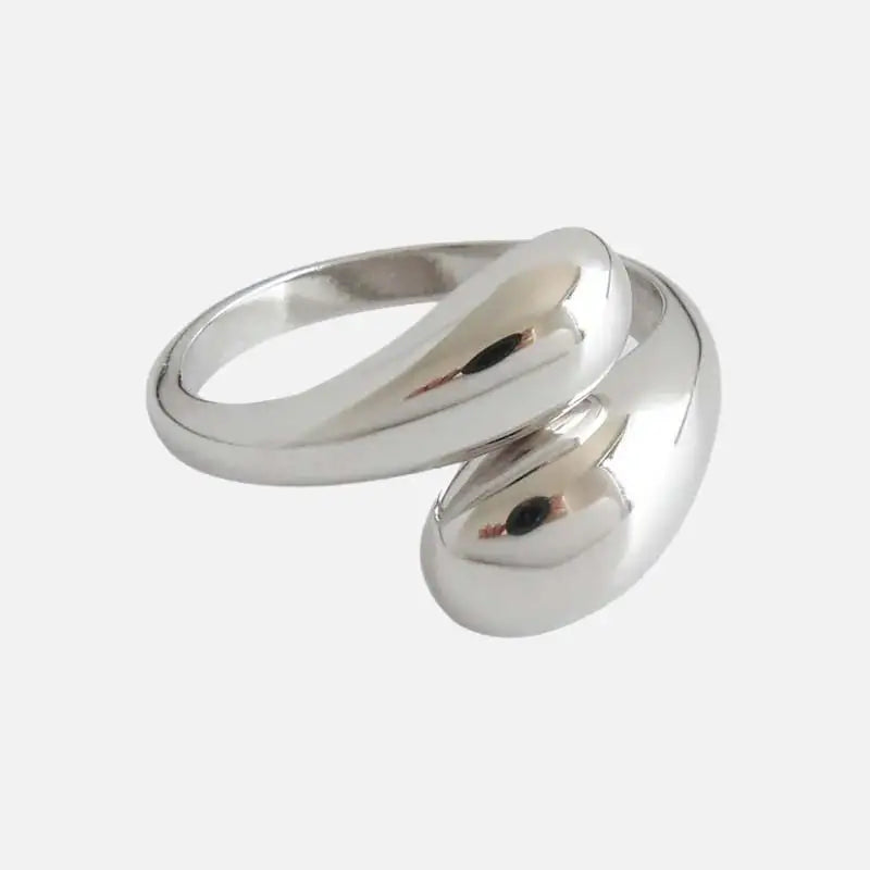 Y2k smooth vintage ring for timeless fashion style - silver / resizable - rings