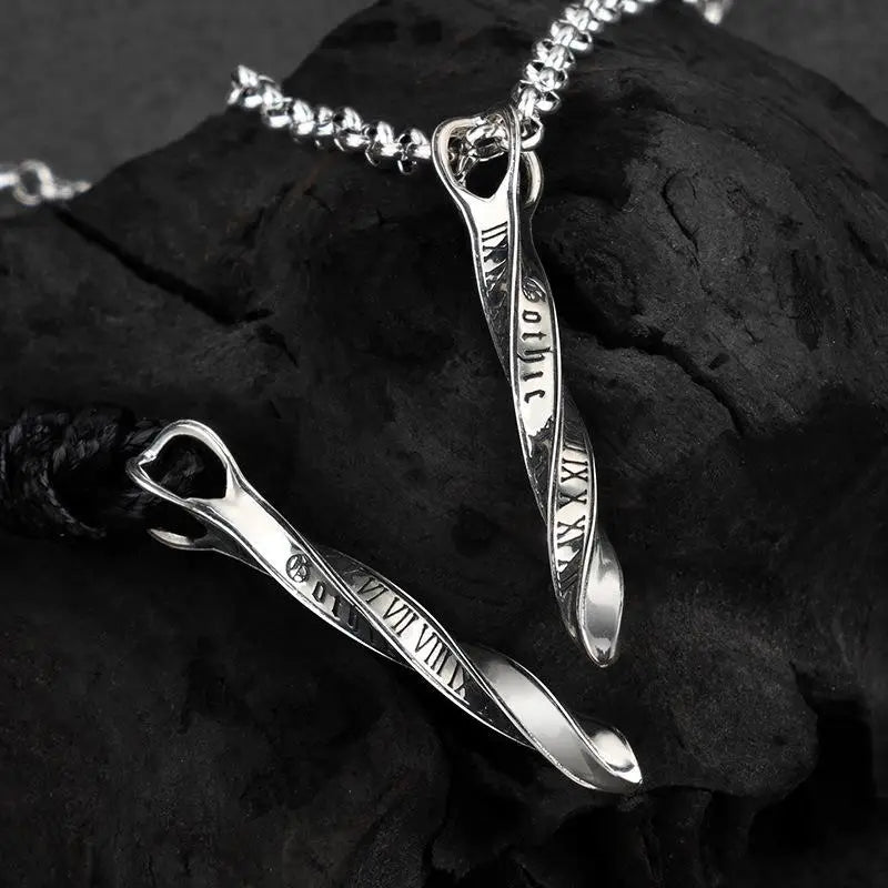 Y2k silver ring necklace with space-time arrow design - necklaces