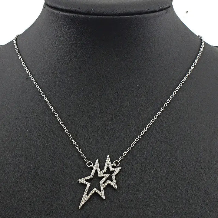 Y2k star pendant necklace with intricate design in zinc alloy - necklaces