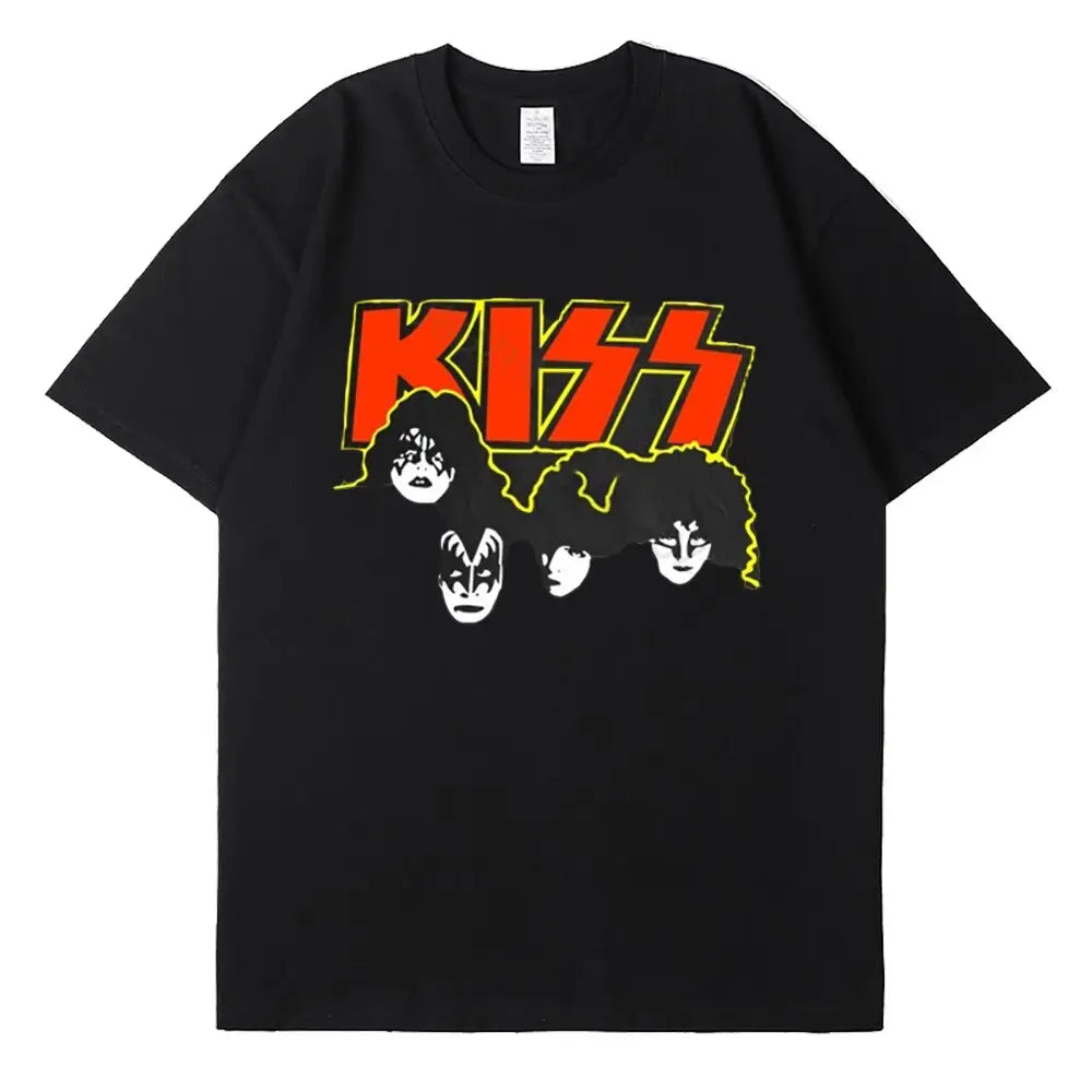 Metal kiss y2k t-shirt for a gothic streetwear look
