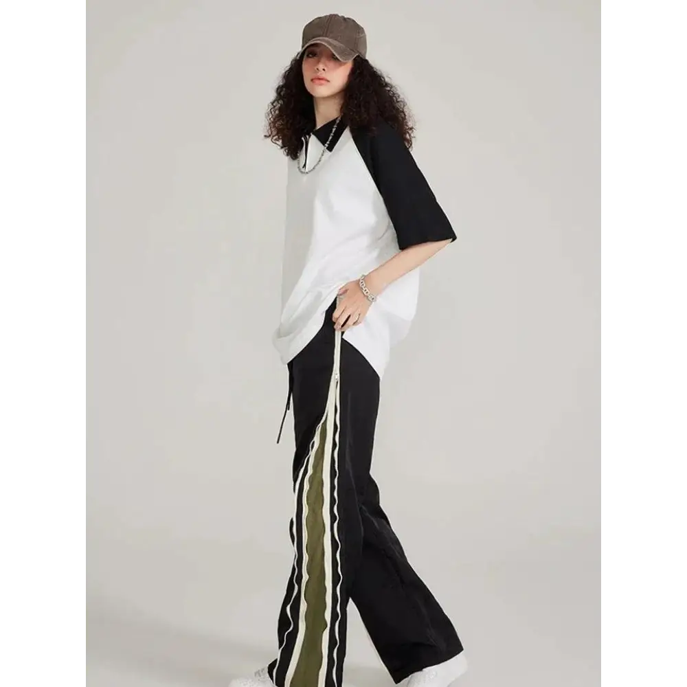 Unisex polo tee with classic collar and contrast color design - white / s