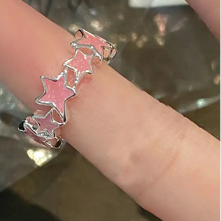 Bold star shaped rings made from durable zinc alloy - f-pink / one size