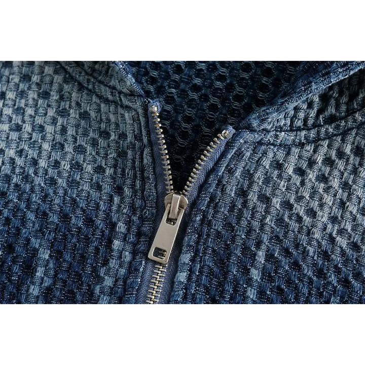 Vintage y2k windbreaker jacket in bluee for stylish outerwear