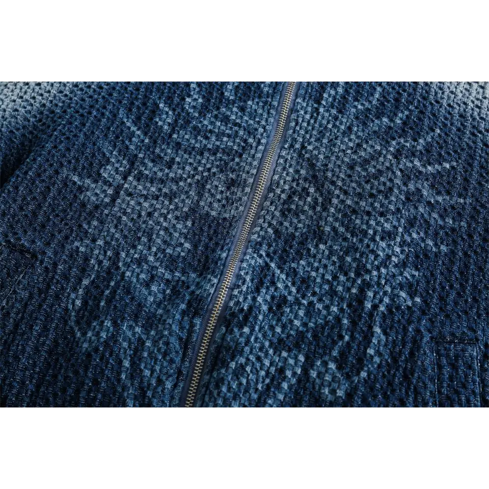 Vintage y2k windbreaker jacket in bluee for stylish outerwear