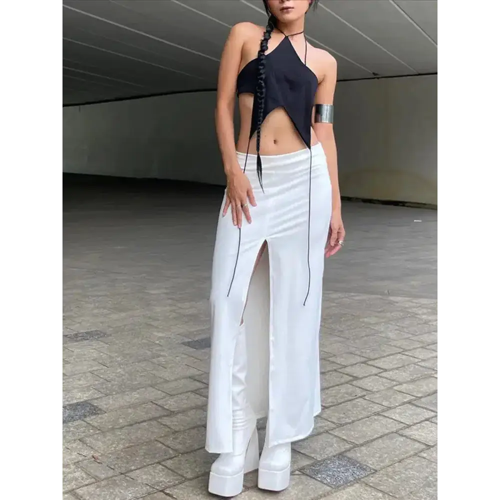 Y2k-inspired backless top with lace-up detail - black / one size - crop