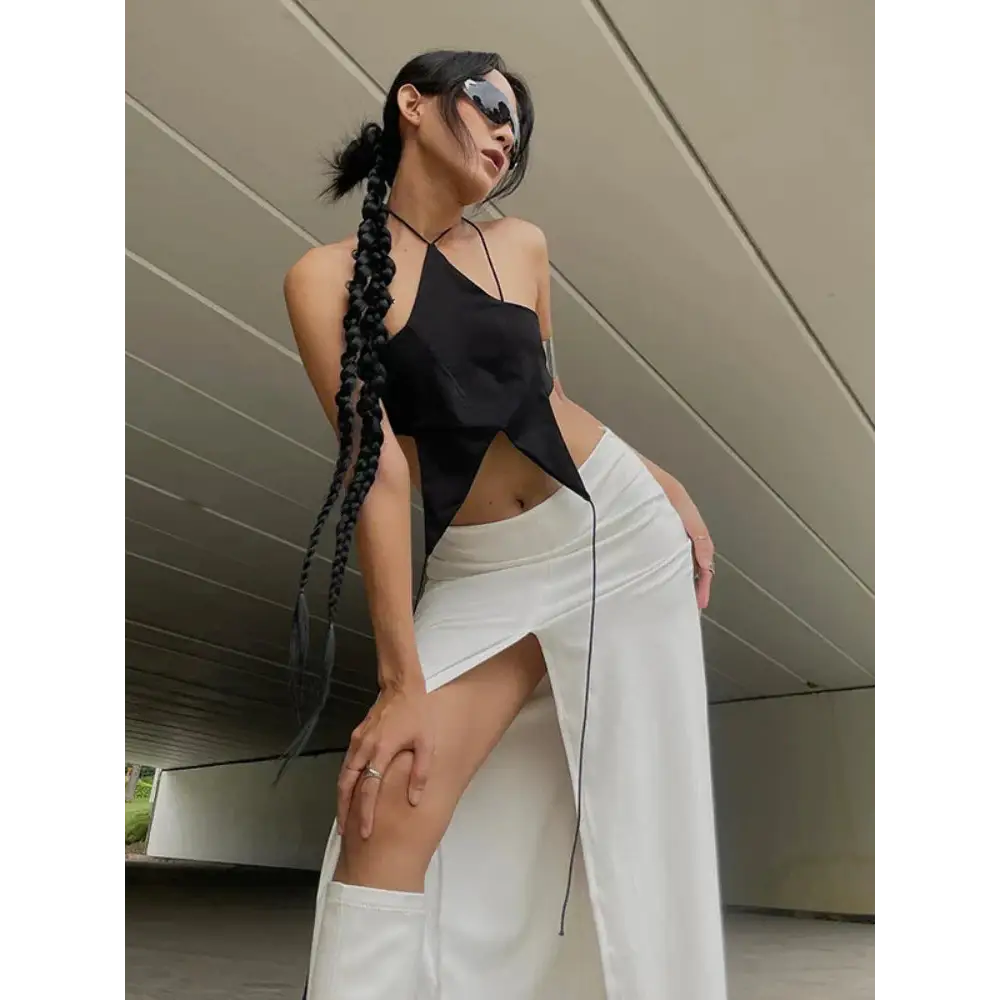 Y2k-inspired backless top with lace-up detail - black / one size - crop