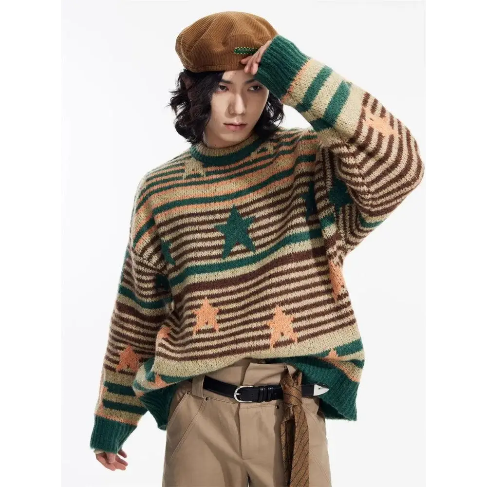 Vintage stars striped knitted sweater for cozy nostalgic style - light brown / m