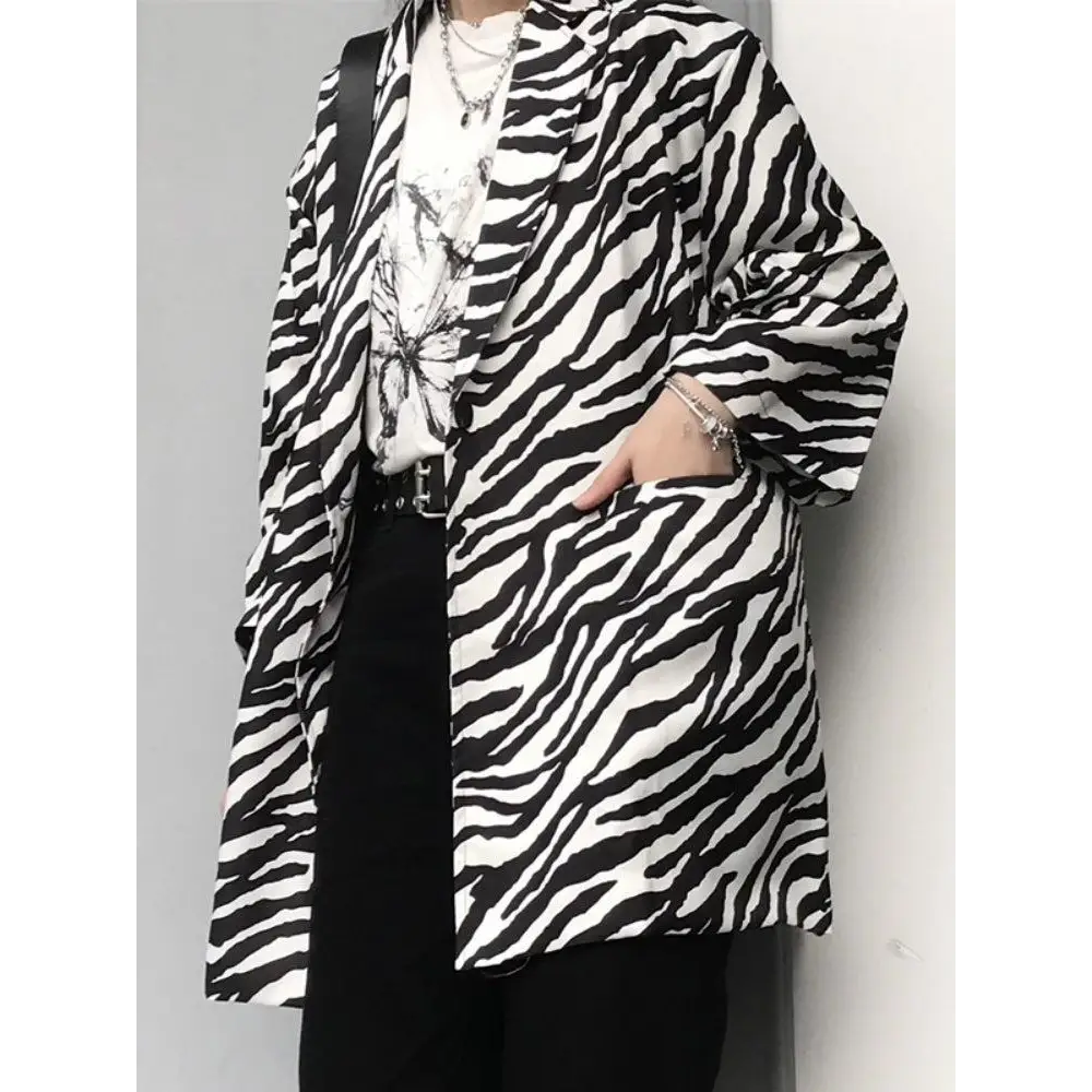 Zebra print long blazer with single button fastening