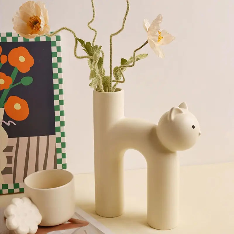 Aesthetic cat vase for unique room decor