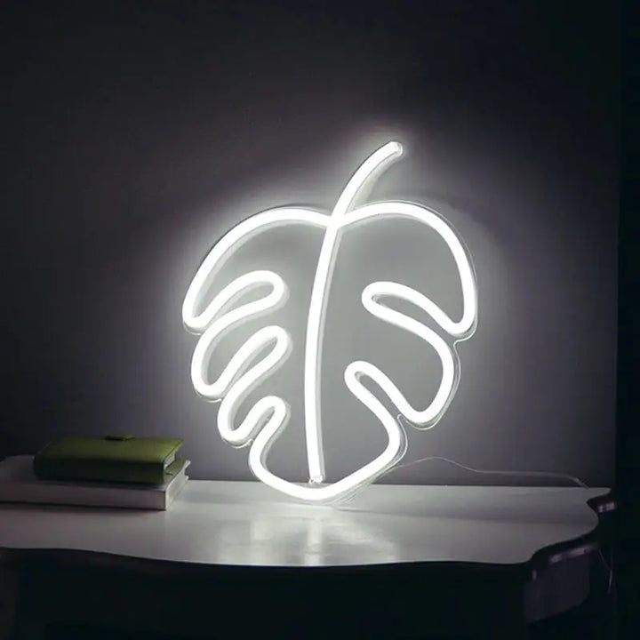 Aesthetic neon light - monstera leaf