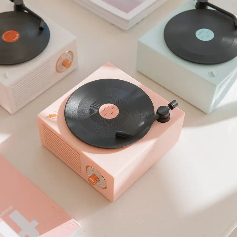 Aesthetic retro vinyl speaker - decor