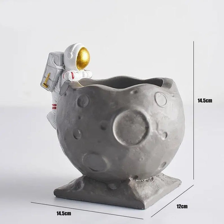 Aesthetic astronaut pen holder for your galaxy style decor - e