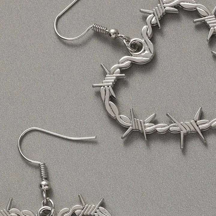 Barbed wire heart earrings for a grandmacore aesthetic - earrings