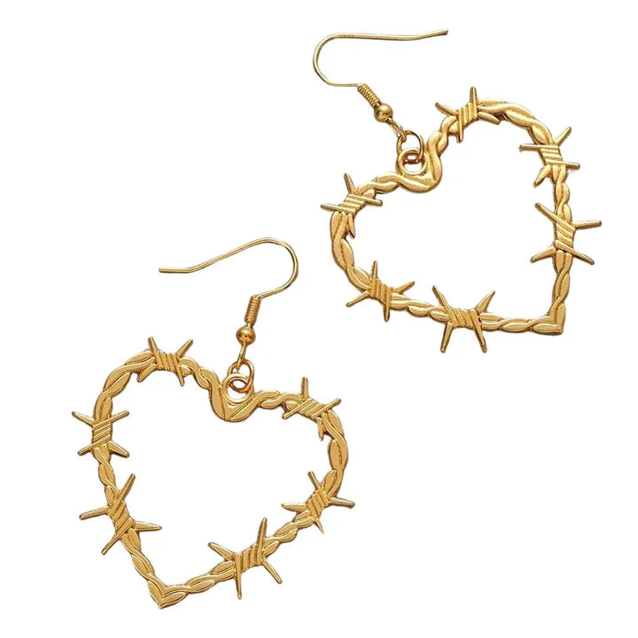 Barbed wire heart earrings for a grandmacore aesthetic - standart / gold - earrings