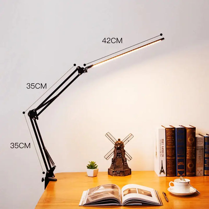 Basic clip on desk lamp