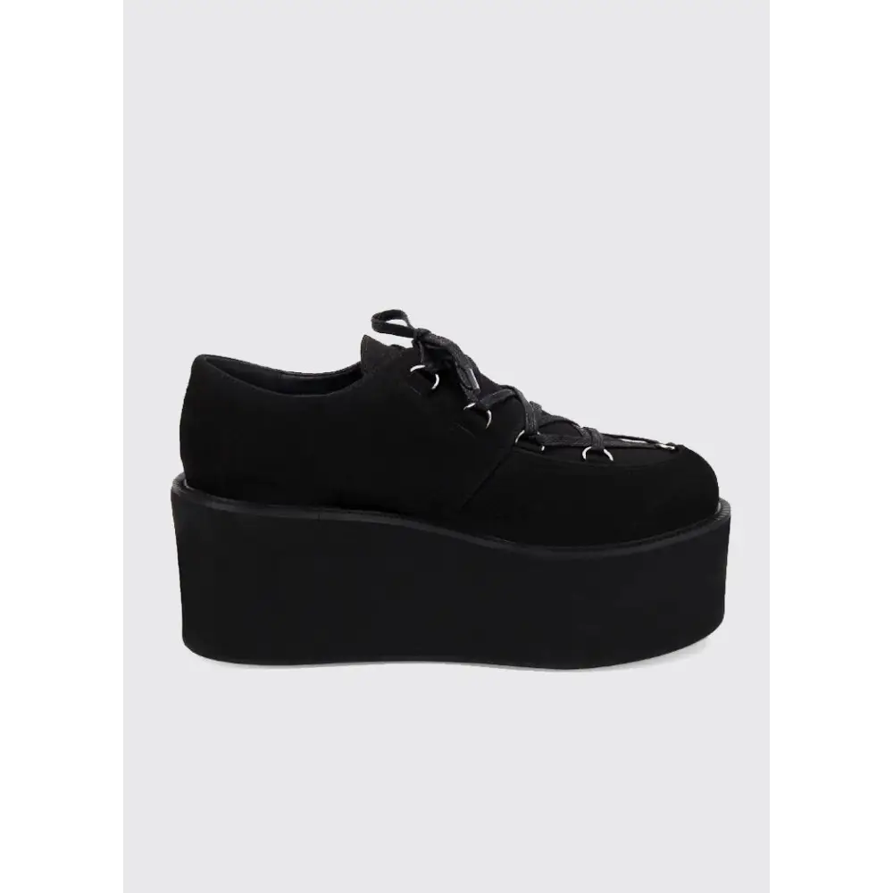 Black knight platform sneakers for stylish comfort and elevation