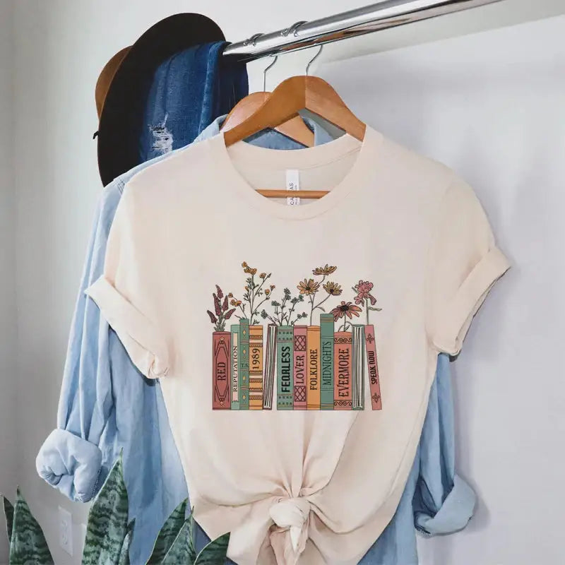 Books & flowers tee - khaki / s