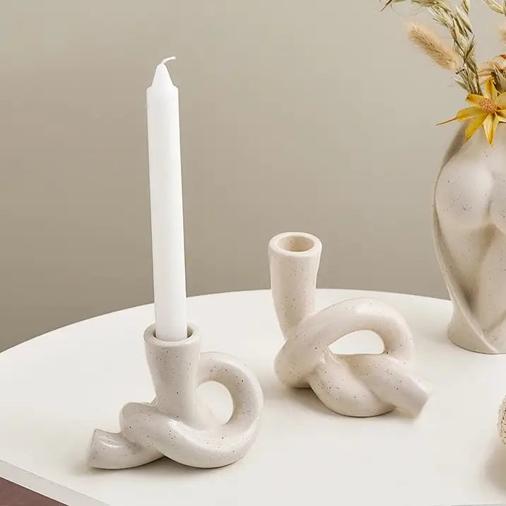 Ceramic knot candle holder for aesthetic room decor