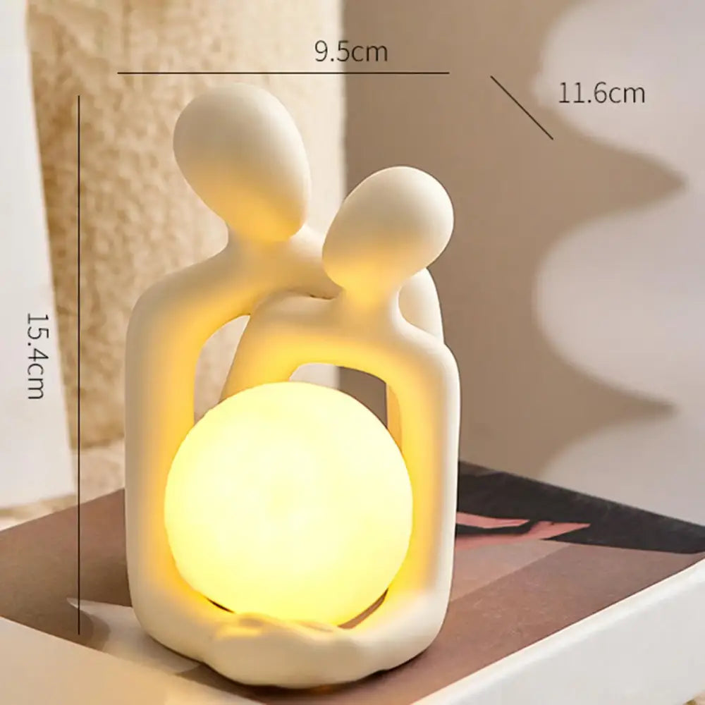 Couple statue night lamp for a romantic y2k touch