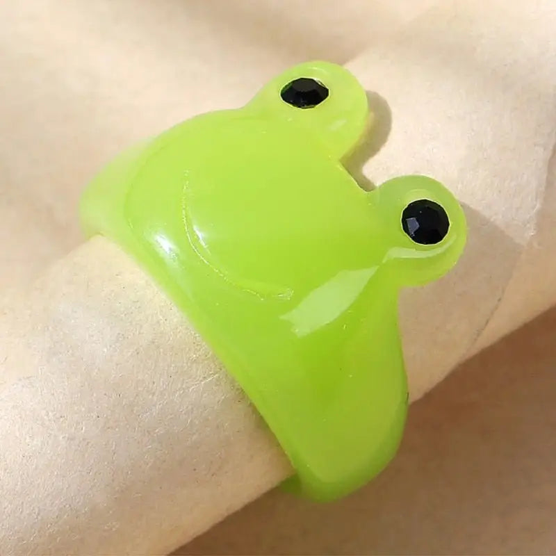 Cute cartoon frog ring - green