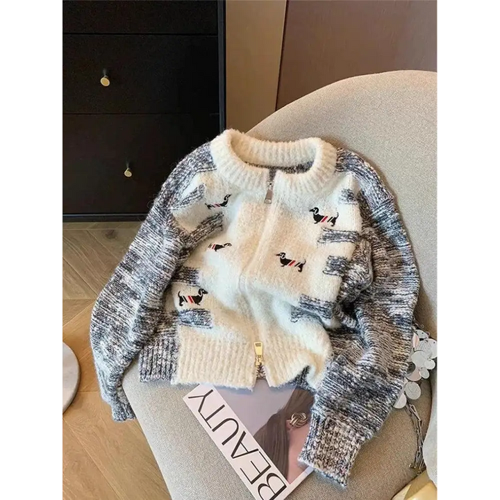 Charming dog embroidered knitted cardigan in soft touch material - white / s