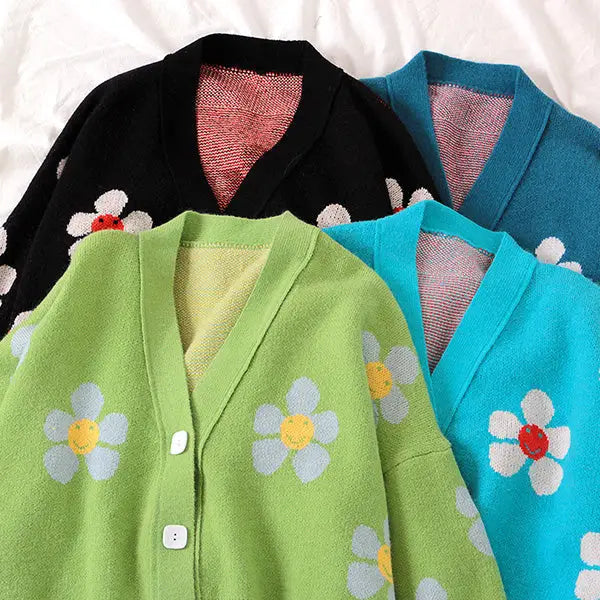 Dreams of daisies cardigan