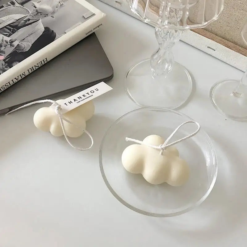 Dreamy cloud candle for aesthetic style lovers