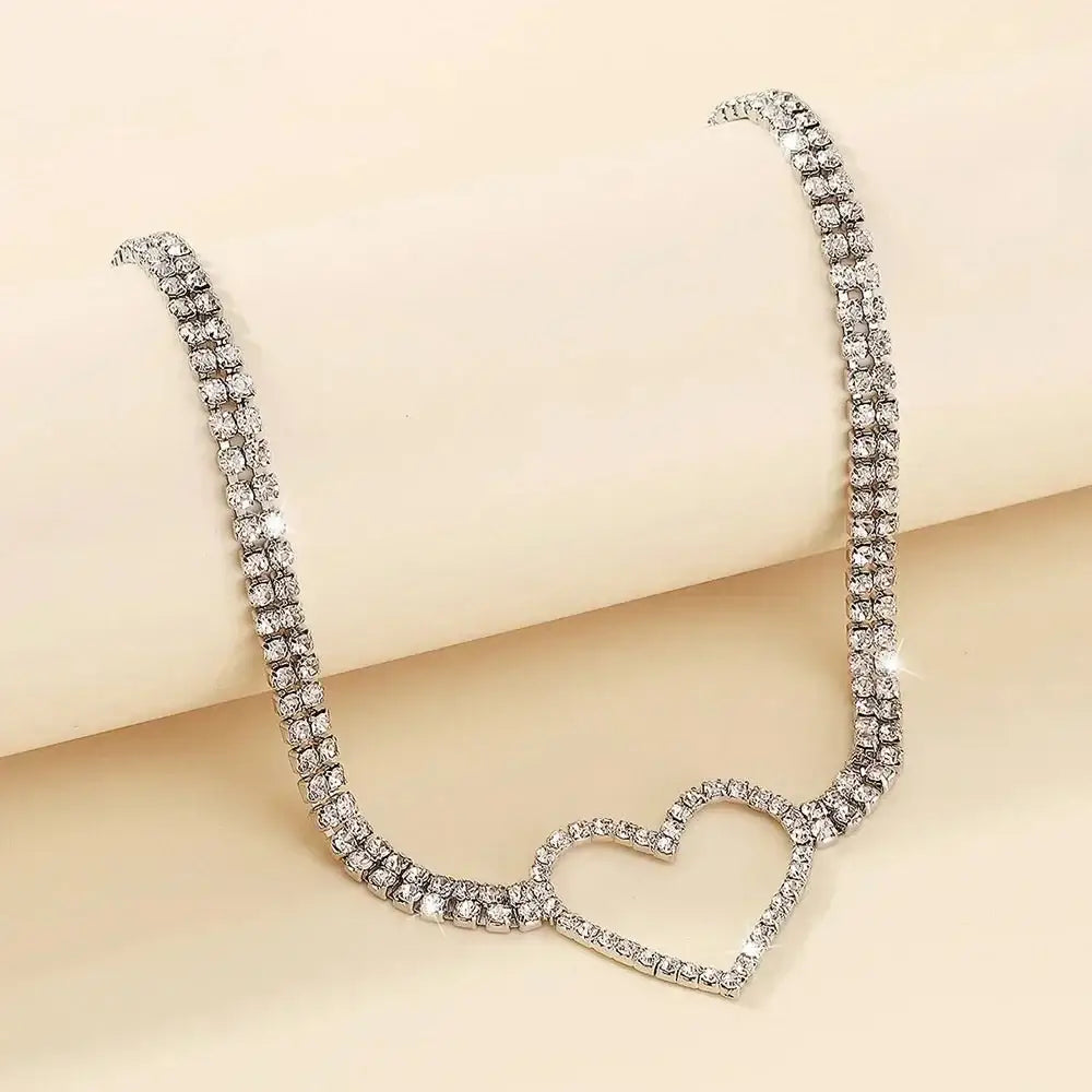 Elegant rhinestone heart crystal collar necklace