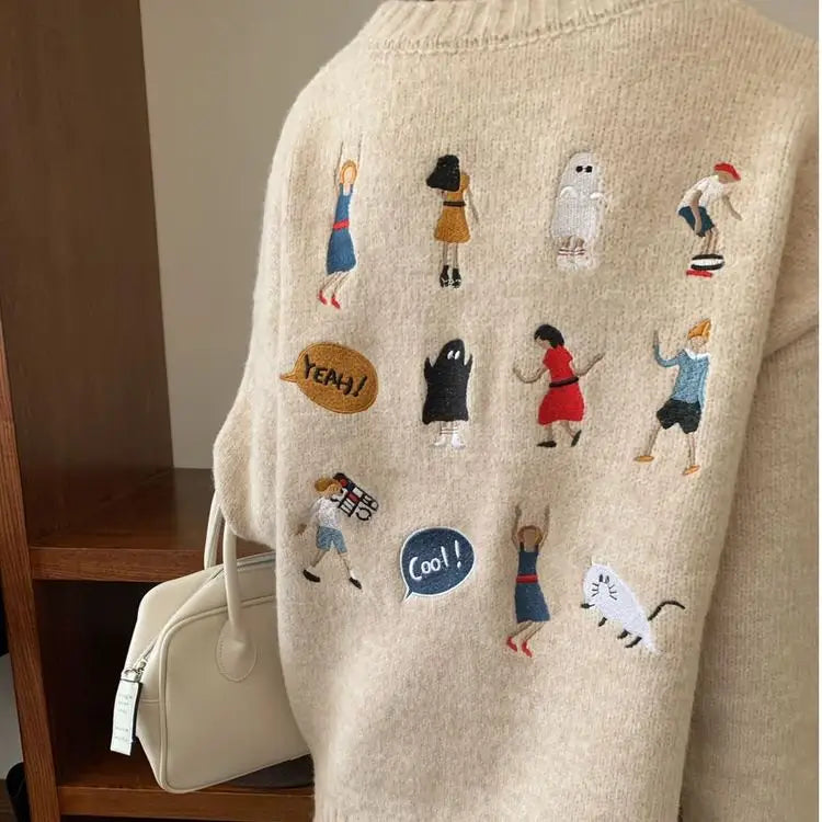 Embroidered back oversized sweater for a y2k aesthetic - free size / white - sweaters